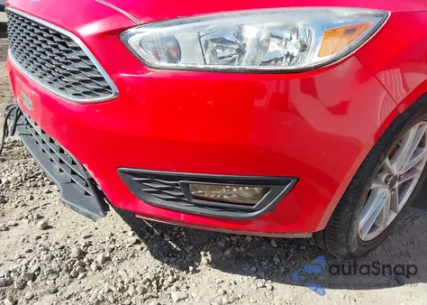 2017 Ford Focus Se z USA, uszkodzony, nr VIN 1FADP3K26HL231868